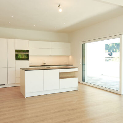 Stella_Living_TOP1_ 1