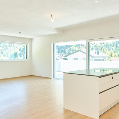 Stella_Living_TOP2_ 0
